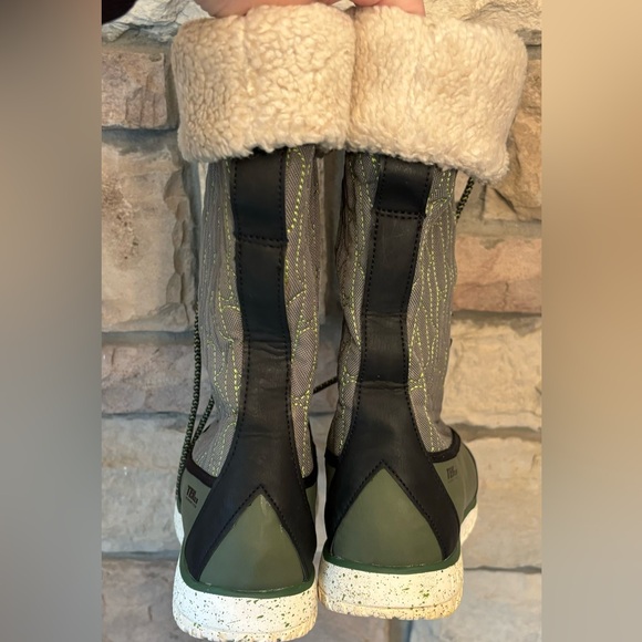 L.L. BEAN WOMEN’S TEK 2.5 TALL WINTER BOOTS, SZ 8 - Picture 4 of 8